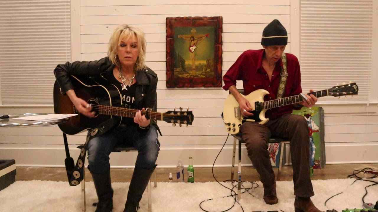 Freedom Speaks Lyrics – Lucinda Williams