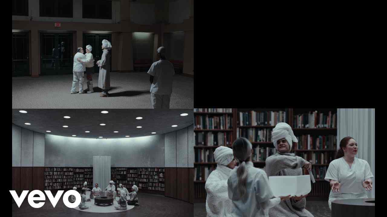 Himno del Mediocre Lyrics English Translation - CA7RIEL & Paco Amoroso