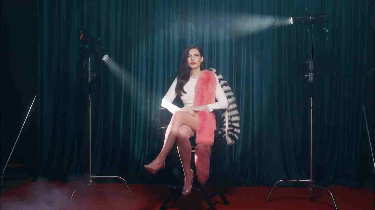 Bibidi Bobidi Bu Lyrics English Translation - Ditonellapiaga | Miss Italia