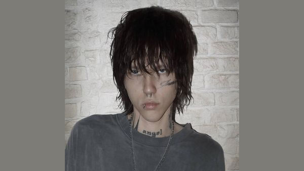 I Got Two Hoes Lyrics - Kai Angel | k7